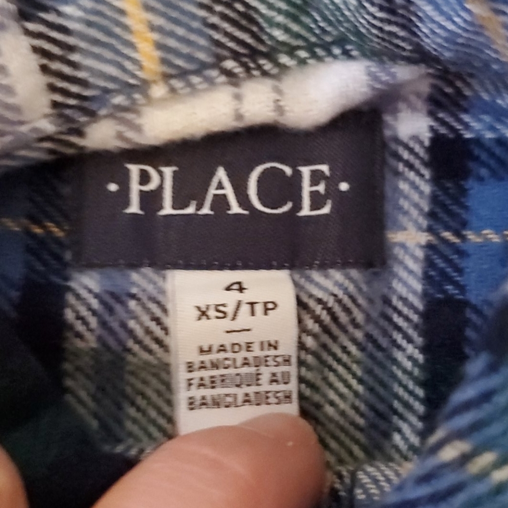 Nwt flannel button down - Picture 2 of 3